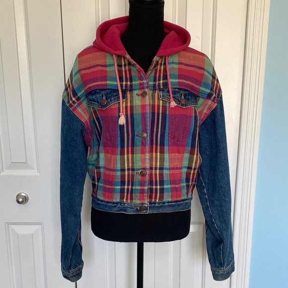 Rare Vintage Jordache Medium Denim with Colorful Plaid Accents Button Up Jacket - Picture 9 of 10